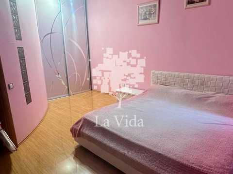 квартира за адресою Урлівська вул., 16/37