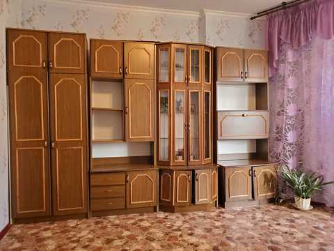 квартира за адресою Анни Ахматової вул., 48