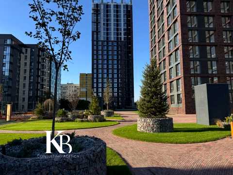 комерційна за адресою Набережна Перемоги вул., 128