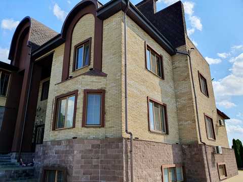 квартира по адресу Яблунева, 9