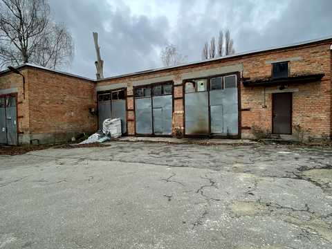 коммерческая по адресу пров. Кобилянсько, 1