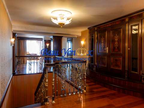 квартира по адресу Кловский спуск, 5