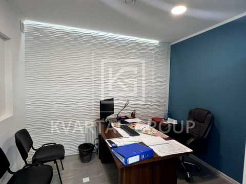 комерційна за адресою Мінеральна вул., 7ж