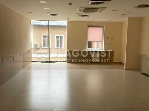 комерційна за адресою Басейна вул., 7-В