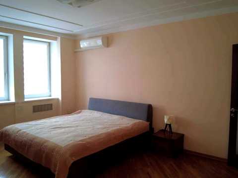 квартира по адресу Миколы Бажана просп., 12