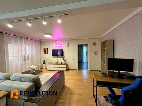 квартира по адресу Амвросия Бучмы бульв., 4