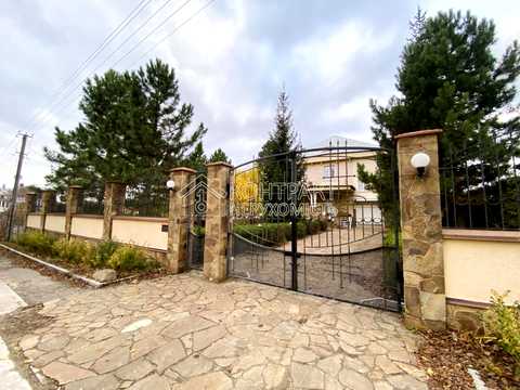 будинок за адресою с. Черкаська Лозова, Зелена, 9