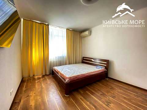 квартира за адресою Воскресенська вул., 12-А