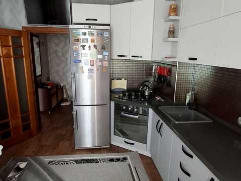квартира за адресою Академіка Заболотного вул., 28