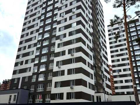 квартира по адресу Літературна, 27