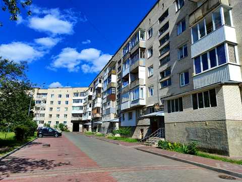 квартира за адресою Молоді просп., 17б