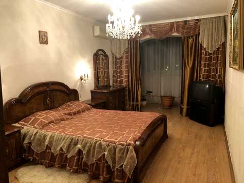 квартира за адресою Миколи Бажана просп., 36