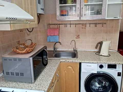 квартира за адресою Решата Аметова вул. (Романа Кармена), 15