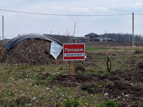 ділянка за адресою Незалежності вул. (Гагаріна)