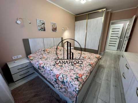 квартира за адресою Олександра Олеся вул., 4