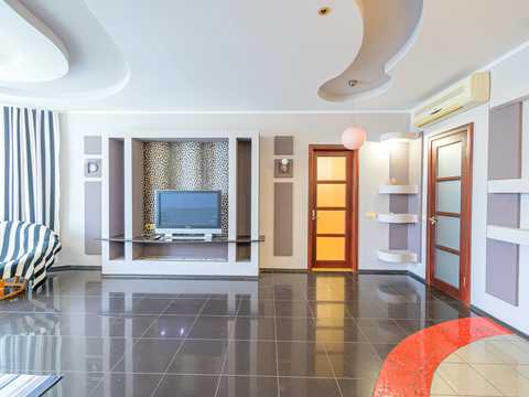 квартира по адресу Миколы Бажана просп., 12