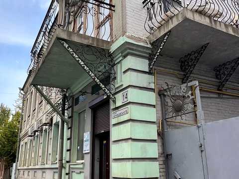 комерційна за адресою Архітектора Олега Петрова вул. (Чернишевського), 14
