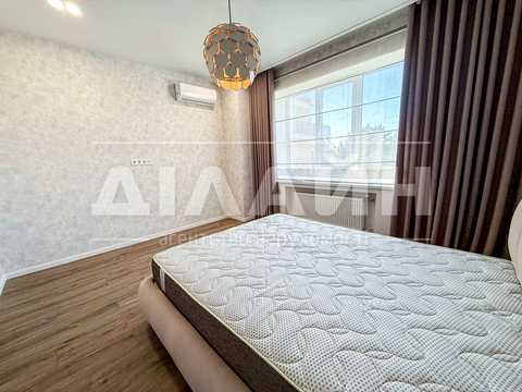 квартира за адресою Розваги вул., 27