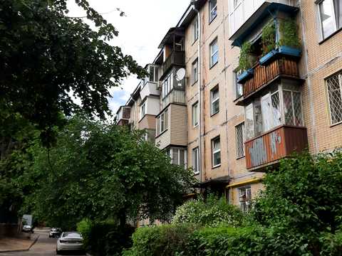 квартира за адресою Голосіївський просп. (40-річчя Жовтня), 94