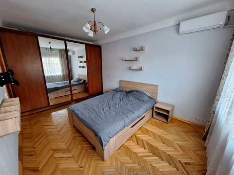 квартира за адресою Єреванська вул., 14-А