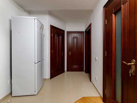 квартира за адресою Червоної Калини просп., 1