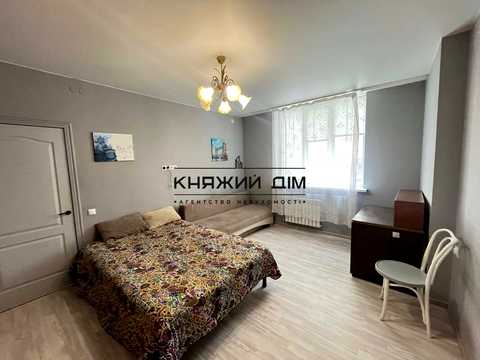 квартира по адресу Академика Амосова ул., 12