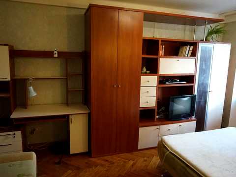 квартира за адресою Романа Ратушного вул. (Волгоградська), 14