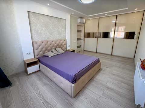 квартира за адресою Драгоманова вул., 6