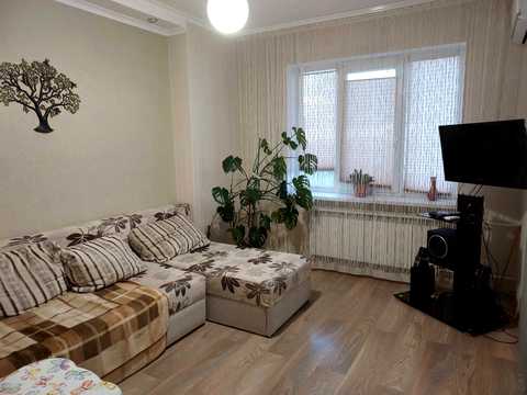 квартира за адресою Печерська вул., 6