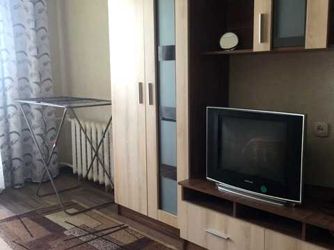 кімната за адресою Київ, Ореста Левицького вул. (Академіка Курчатова), 18
