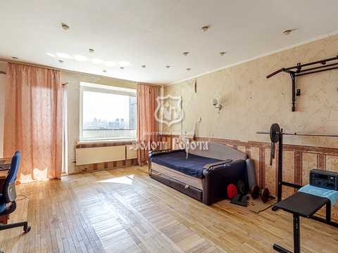 квартира за адресою Азербайджанська вул. (Бакинських Комісарів), 16/1