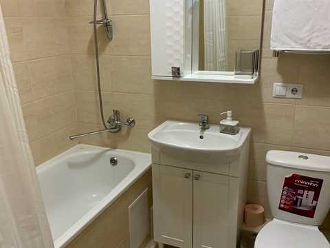 квартира за адресою Софії Русової вул., 5