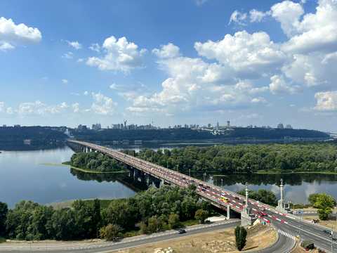 квартира по адресу Днепровская набережная ул., 1