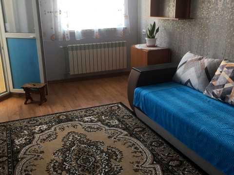 квартира за адресою Ярослава Гашека бульв., (Будинок 2)