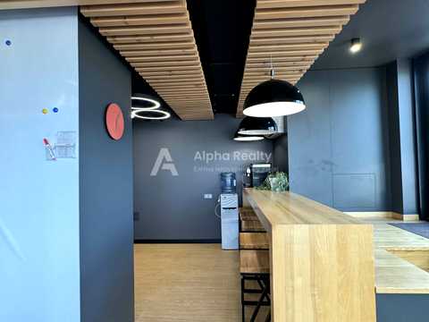 комерційна за адресою Антоновича вул. (Горького), 74