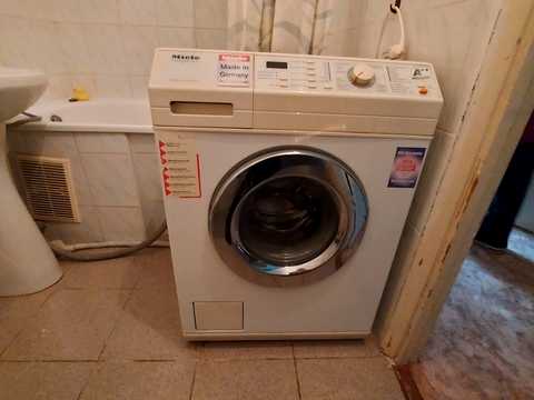 квартира по адресу Червоной Калины просп. (Владимира Маяковского), 8-В