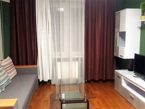 квартира за адресою Софії Русової вул., 7