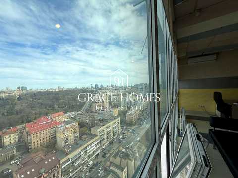 комерційна за адресою Саксаганського вул., 121