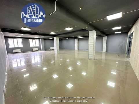 комерційна за адресою Руська вул., 242