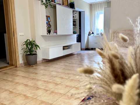 дом по адресу 6-я Линия ул., 21