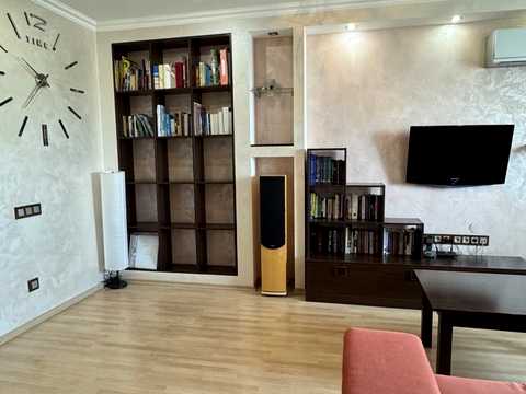 квартира за адресою Будівельників вул., 28
