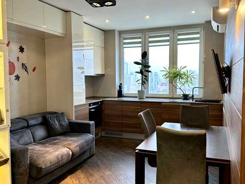 квартира по адресу Анны Ахматовой ул., 30