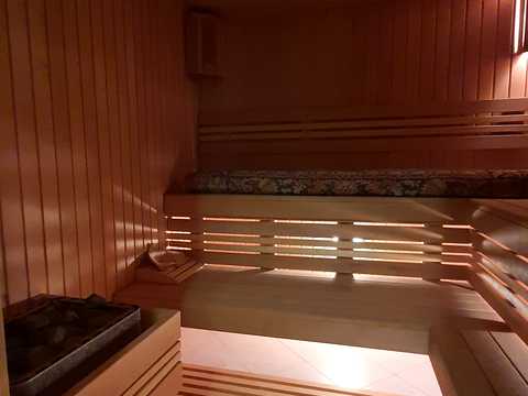 будинок за адресою Тіниста вул., 16