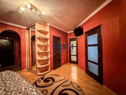 квартира за адресою Печерська вул., 6