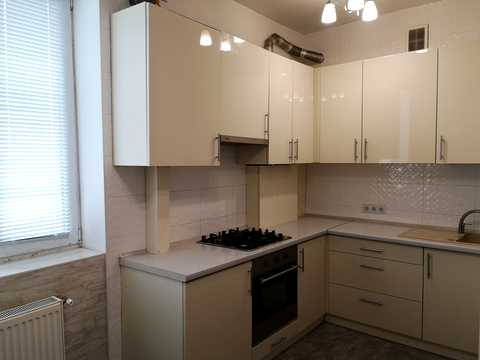 квартира за адресою Машинобудівників вул., 15