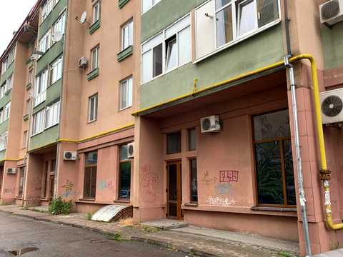 комерційна за адресою Кардинала Любомира Гузара вул., 15