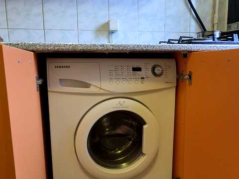 квартира за адресою Михайла Лушпи просп. (Космонавтів), 52