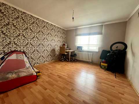 дом по адресу Евгения Колисниченко ул.
