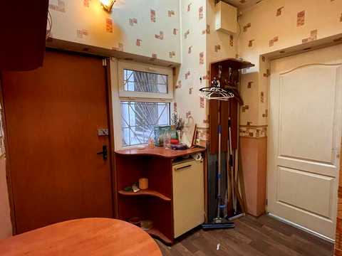 комерційна за адресою Велика Арнаутська вул., 18