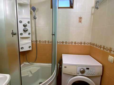 квартира за адресою Семінарська вул., 5